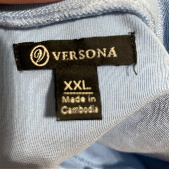 Light Blue Crop Top with Statement Sleeves - Picture 4 of 5